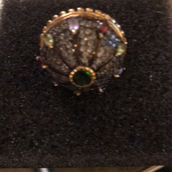 Ring - Picture 1 of 3